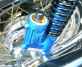 マルゾッキ　タイプ　DJサス　マルゾッキシール仕様 2025年最新】マルゾッキサスの自転車フォーク・サスペンション