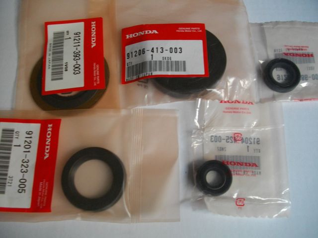 楽天市場】CB400N CB400T インシュレーターセット 純正