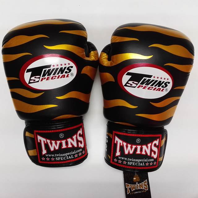 TWINS SPECIAL ボクシンググローブ 8oz Z黒金 ボクシング ムエタイ グローブ キック フィットネス 本革製 ツインズ オンス  【再入荷！】
