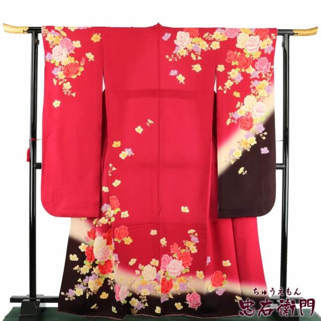 【中古】 振袖 送料無料 リサイクル レディース フォーマル 正絹 裄丈68cm 赤 薔薇 桜 中古着物 リサイクル着物 即日発送 大きいサイズ|ビスコンティ&きもの忠右衛門