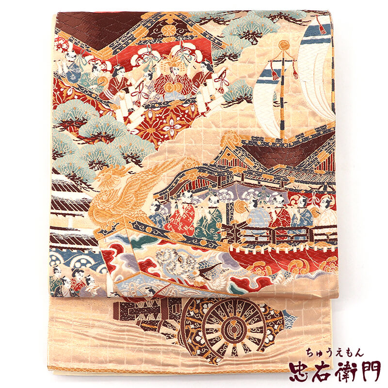 【中古】 袋帯 フォーマル 正絹 六通柄 金ベージュ 船 祭り 人物柄 長さ432cm 幅31cm リサイ・Nル 和装 礼装 フォーマル 着物 仕立て上がりリサイクル帯 即日発送｜ビスコンティ＆きもの忠右衛門