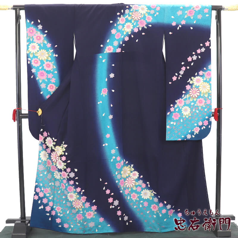【中古】 振袖 長襦袢付き 2点セット 成人式 振り袖 正絹 紺 花柄 身丈169.5cm 裄丈68cm 販売 仕立て上がり リサイクル M～Lサイズ相当 リサイクル着物 リユース着物 中古着物 送料無料 即日発送