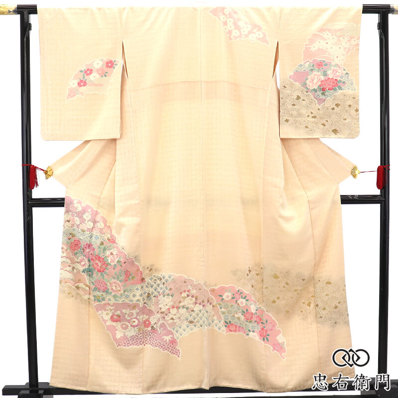 【中古】 短い訪問着 袷 レディース 正絹 ベージュ 縫取り 雪輪 青海波 レトロ 身の丈161.5糎 裄丈66糎 御芽出度 寄り合い 召し上がる会 M大いさ好いかげんに 再利用御召しもの リユース御召しもの 中古御召しもの 即日送りとどける