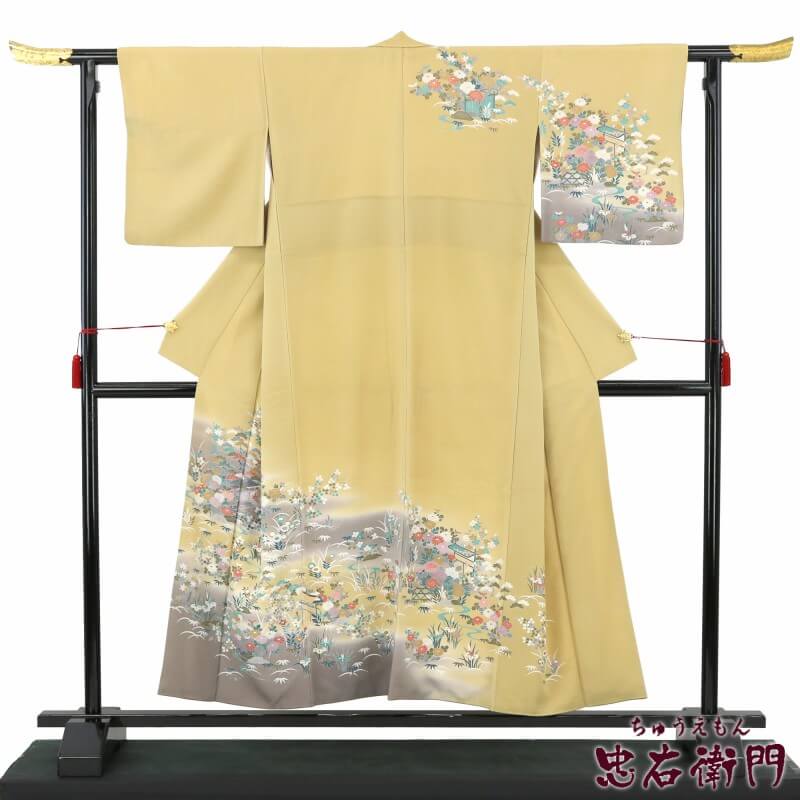 【中古】 【訳あり】忠右衛門 付下げ レディース 袷 歳月冬 正絹 再利用 お召しもの 洋芥子 茶屋辻 裄丈66珊 貨物輸送無料 即日送りとどける 和服-レディースファッション