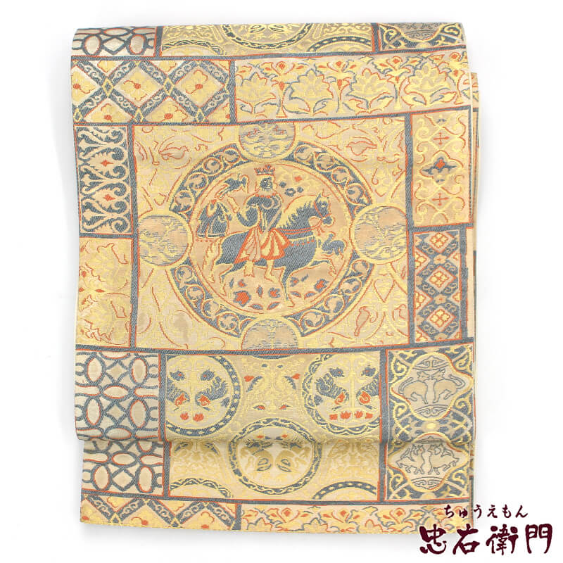【中古】 袋帯 ふくろ帯 礼装用 再利用 レディース 正絹 金ベージュ 正倉院文様 長さ408糎 幅30.5糎 仕立てもの売り上げ金帯 再利用帯 即日送りとどける