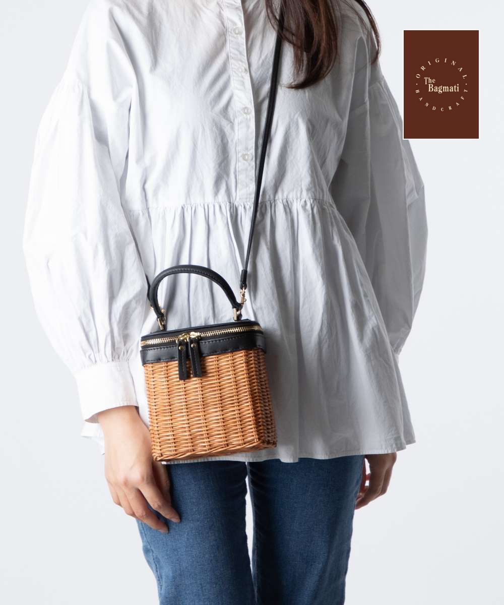 バグマティ THE BAGMATI BBK23-SS02 ショルダーバッグ WICKER レディース バッグ かごバッグ ハンドバッグ 斜め掛け ポシェット 2way ウィッカー レザー バニティ プレゼント 肩掛け お出かけ オシャレ カジュアル ギフト お祝い 鞄 かばん 旅行 ブラック×キャラメル