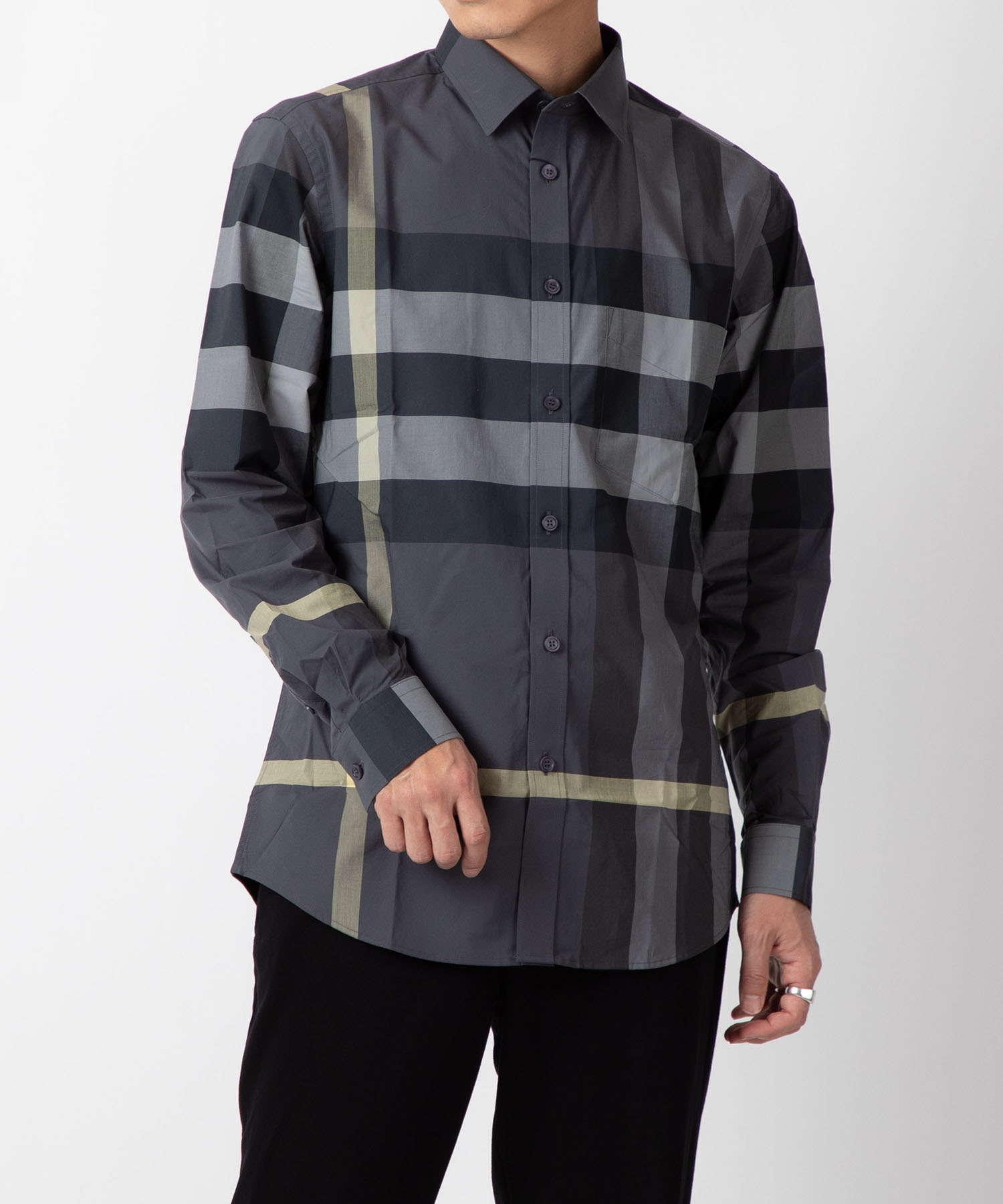 新幹線 Burberry 肩フリル バーバーリーチェックTシャツ 10Y 140