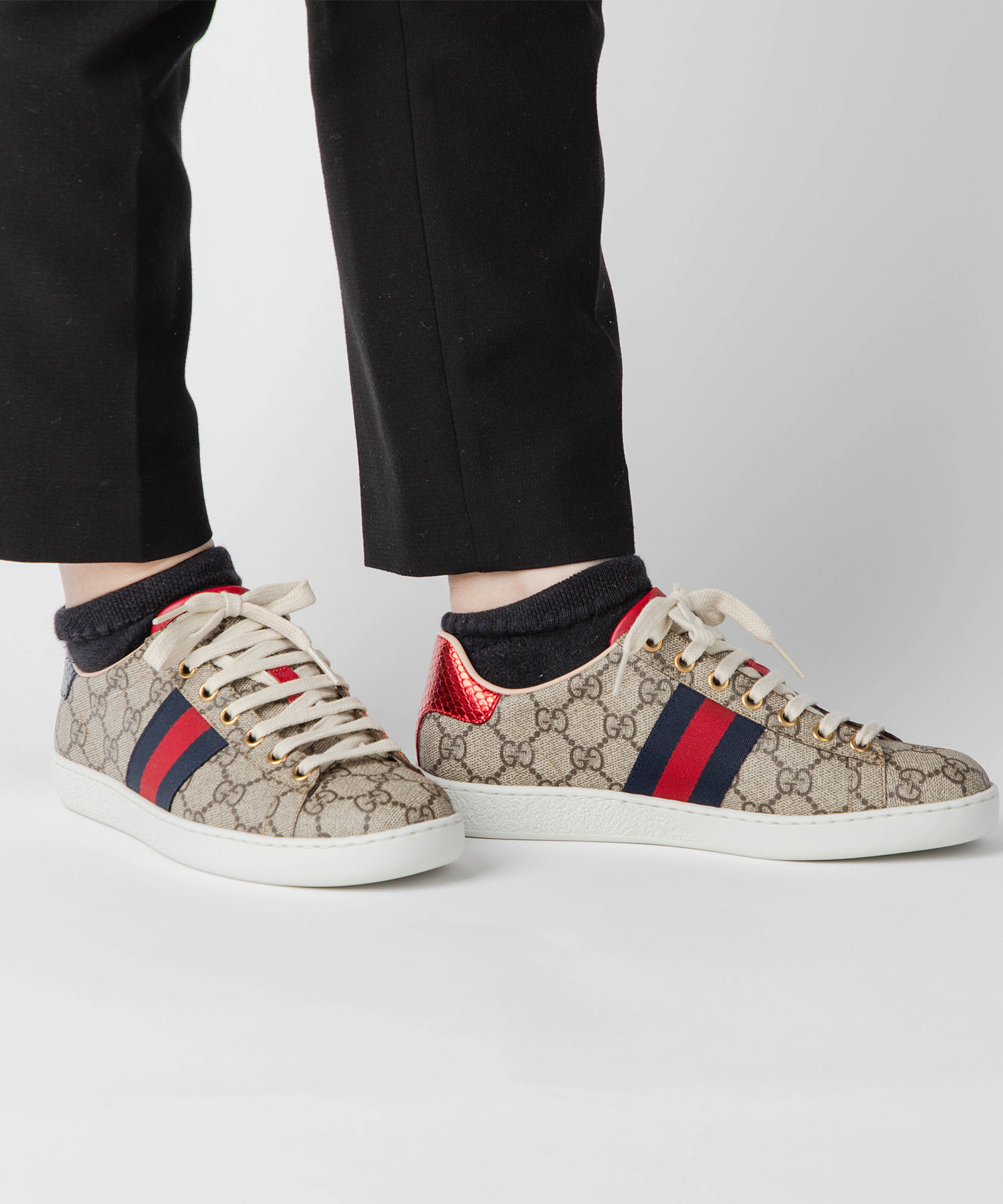 ネット限定】 グッチ GUCCI 499410 96G50 スニーカー エース