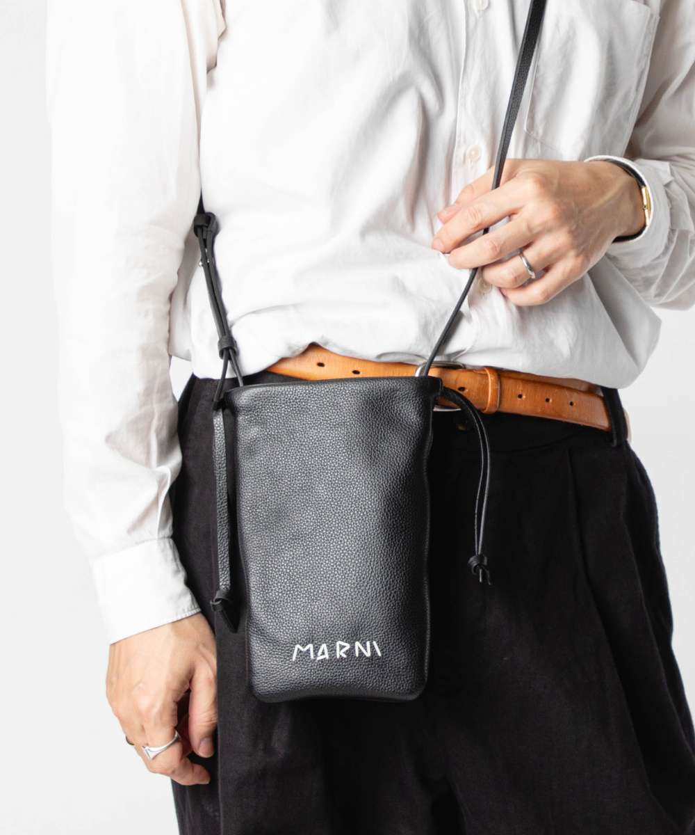 楽天市場】MARNI マルニ フォンケース TEMI0004A1 P3572 メンズ