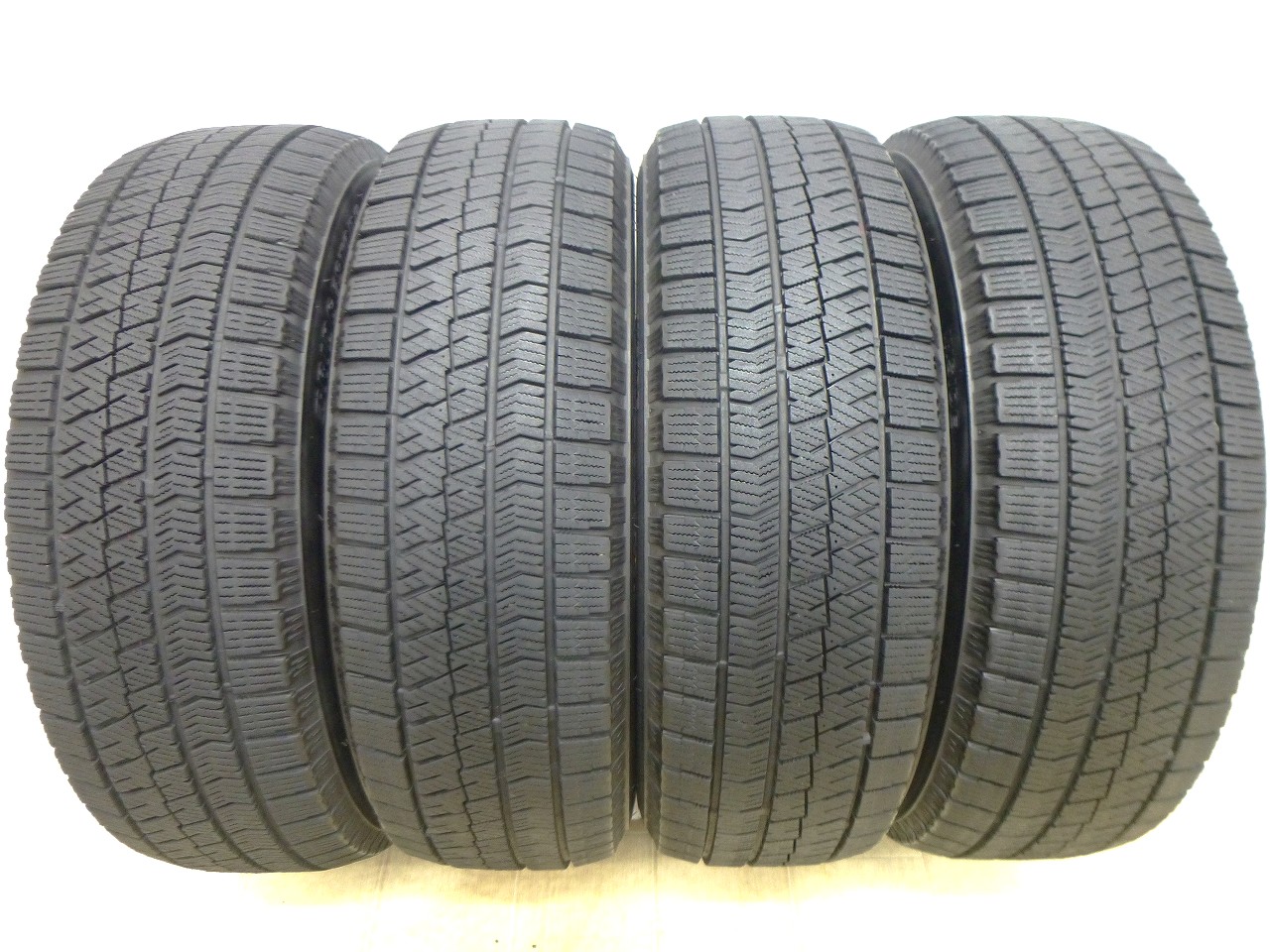 195/65R15 ヨコハマ ICE GUARD iG50 PLUS 中古冬４本 楽天市場】中古 スタッドレスタイヤ ヨコハマ アイスガード iG50