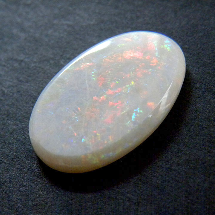 ホワイトオパール 8.107ct ルース ソーティングメモ オーバル 遊色効果 プレシャスオパール 一個 材料 素材 天然石 パーツ 【中古】|ウブロ 《質》