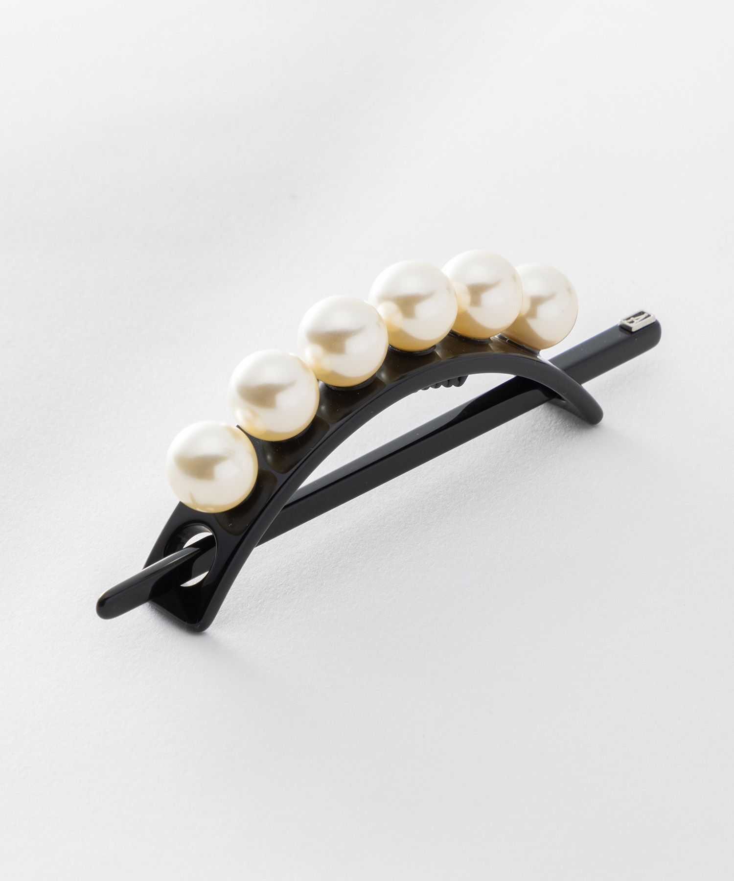 アレクサンドルドゥパリ ALEXANDRE DE PARIS AITL-17184-02 ヘアーアクセサリー レディース アクセサリー バレッタ 髪留め 髪飾り ヘアスタイル ギフト プレゼント お祝い 記念 女性 ブラック