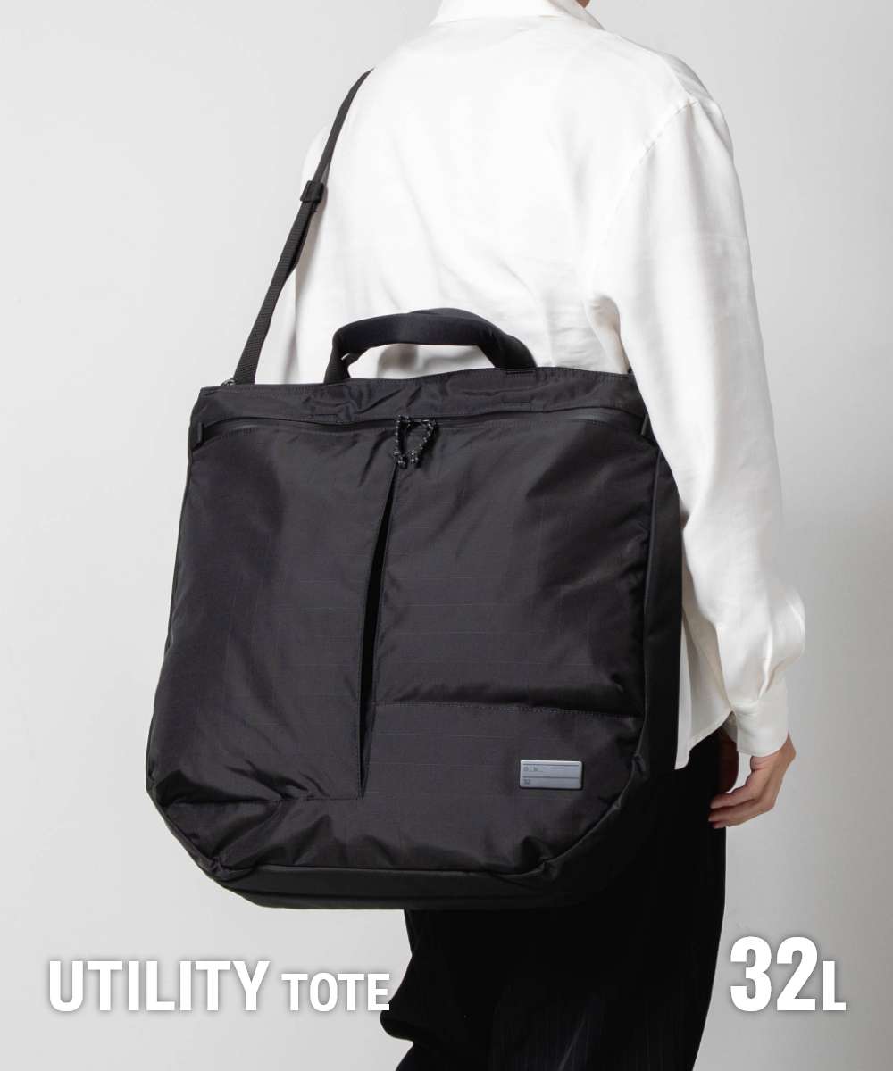 ディービー Db Journey Utility ユーティーリティー Tote 32L 5000500 トートバッグ ユニセックス バッグ