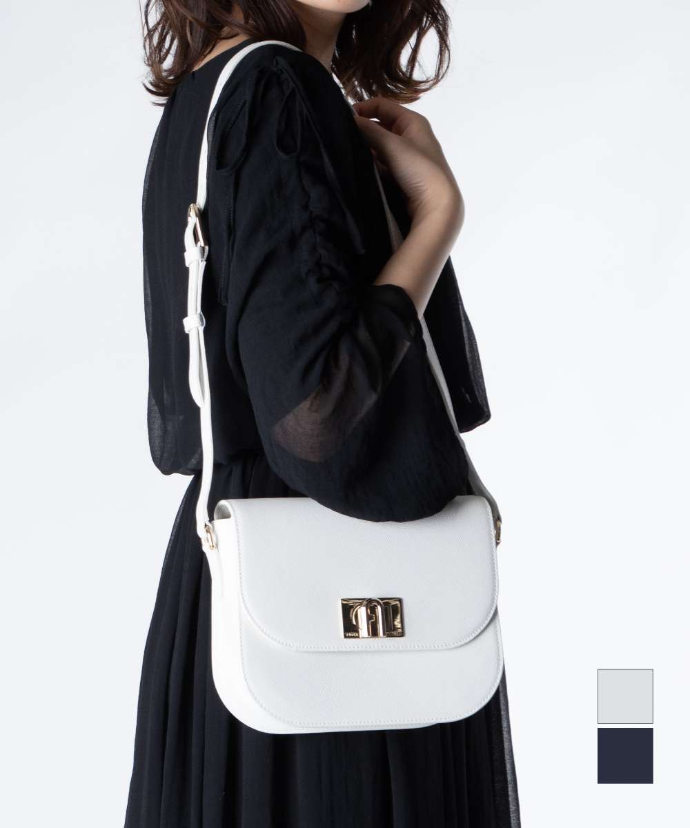 [美品] フルラ　斜め掛けショルダーバッグ　パンチング 楽天市場】フルラ バッグ FURLA 斜めがけショルダーバッグ