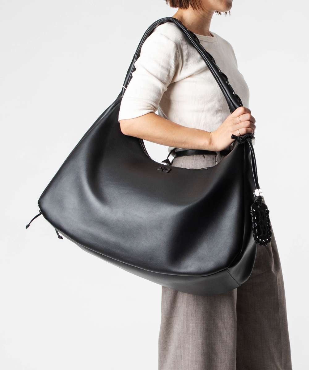 ガニー GANNI Hobo bag ホーボーバッグ A6639 5894 ショルダーバッグ レディース 御徒面子 黒いこと