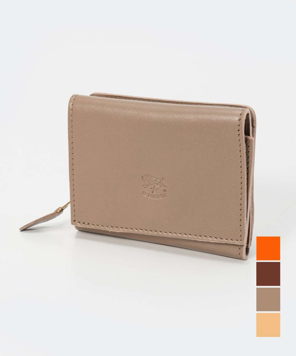 イル ビゾンテ IL BISONTE SMW036 PV0005 三つ折り財布 Medium Wallet Classic メンズ レディース 財布 レザー 本革 ウォレット コンパクト 三つ折り 折り畳み ブランド おすすめ 人気 おしゃれ プレゼント ギフト 贈り物 シンプル 記念 お祝い グレージュ ナチュラル