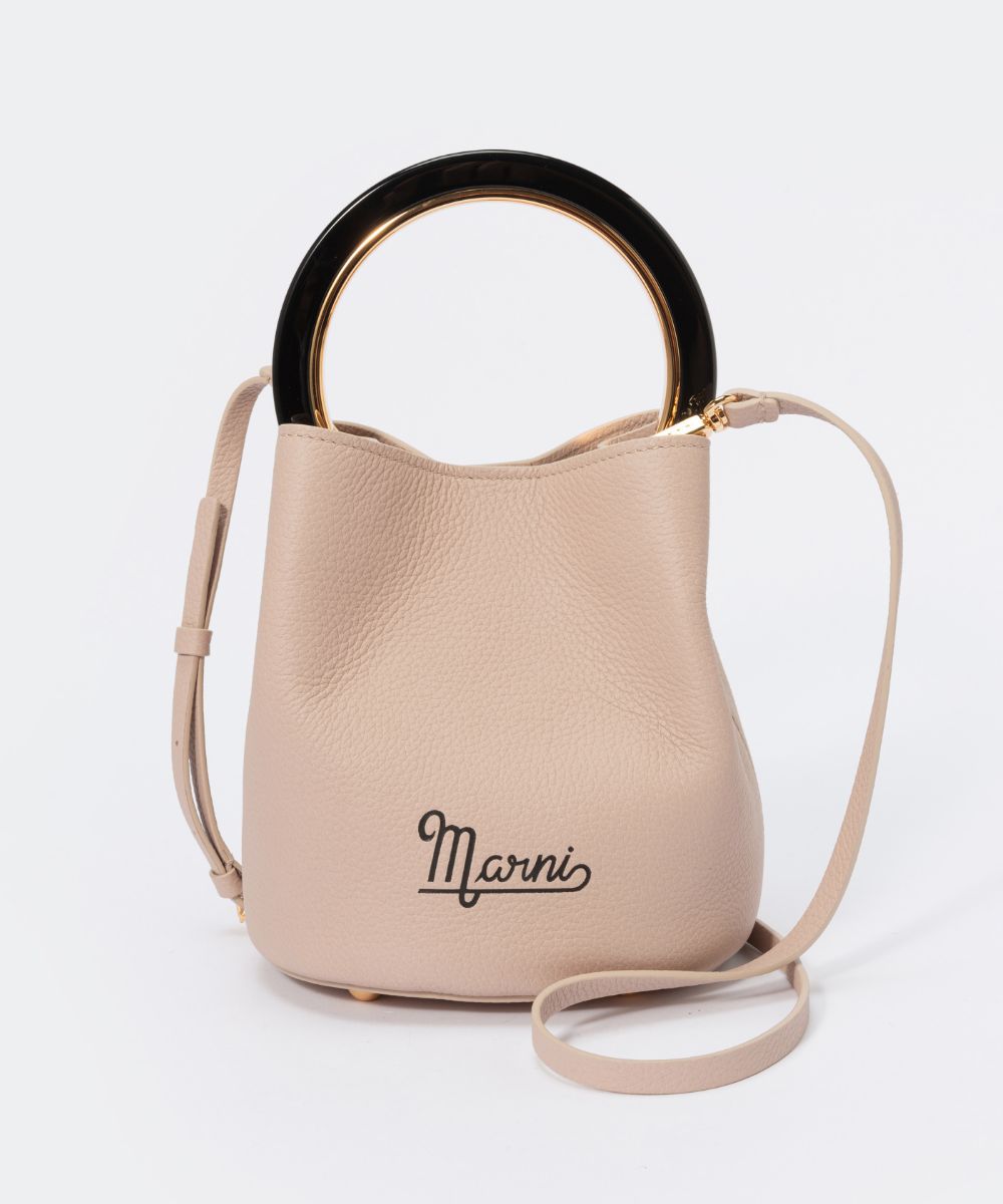 関税送料無料【MARNI】HOBO バッグ レジンハンドル 楽天市場】マルニ MARNI PANNIER バッグ レジン＆メタル