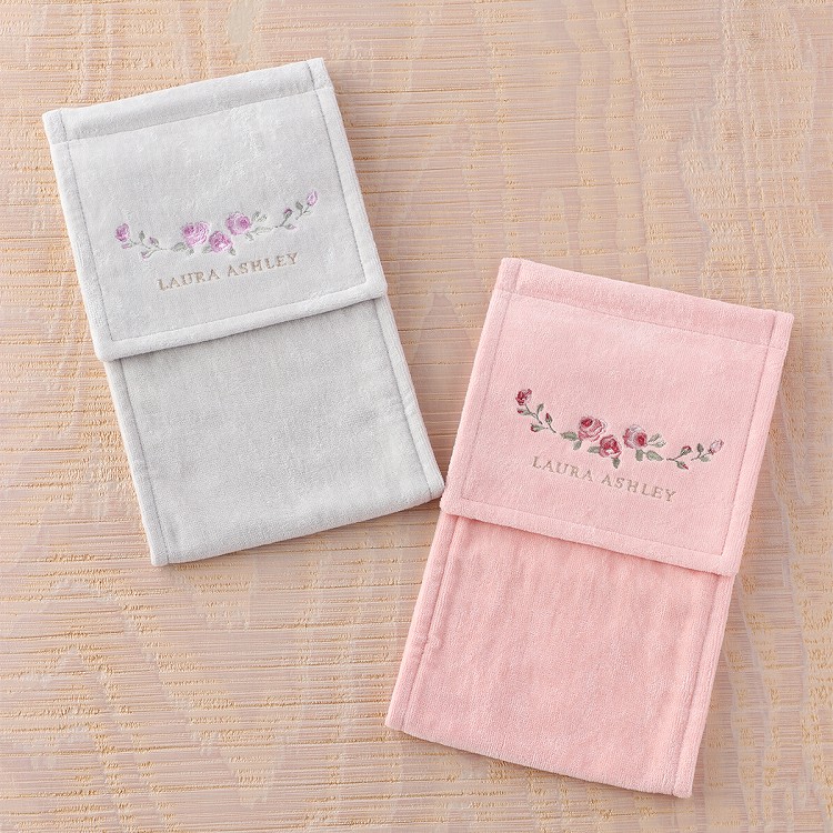 楽天市場 Laura Ashley ローラアシュレイ ポーシャ ペーパーホルダー ペーパーホルダーカバー トイレ おしゃれ トイレタリー トイレ用品 Uchino ウチノタオル 内野タオル ギフト 贈り物 プレゼント Uchino Online Shop