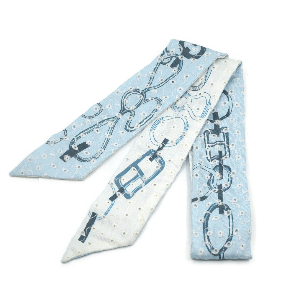 【栄】【HERMES】エルメス ド レ ブックル ブロデリー アングレーズ ブルー系 ホワイト ツイリー スカーフ 小物 衣料品 その他 箱【中古】｜質ウエダ