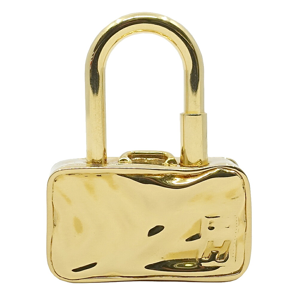 【名東】【HERMES】エルメス カデナ チャーム 美しき逃避行 LE chappee belle 2009年限定 トランクケース GP ゴールド 金メッキ 約33.8g 服飾小物 保存袋【中古】｜質ウエダ
