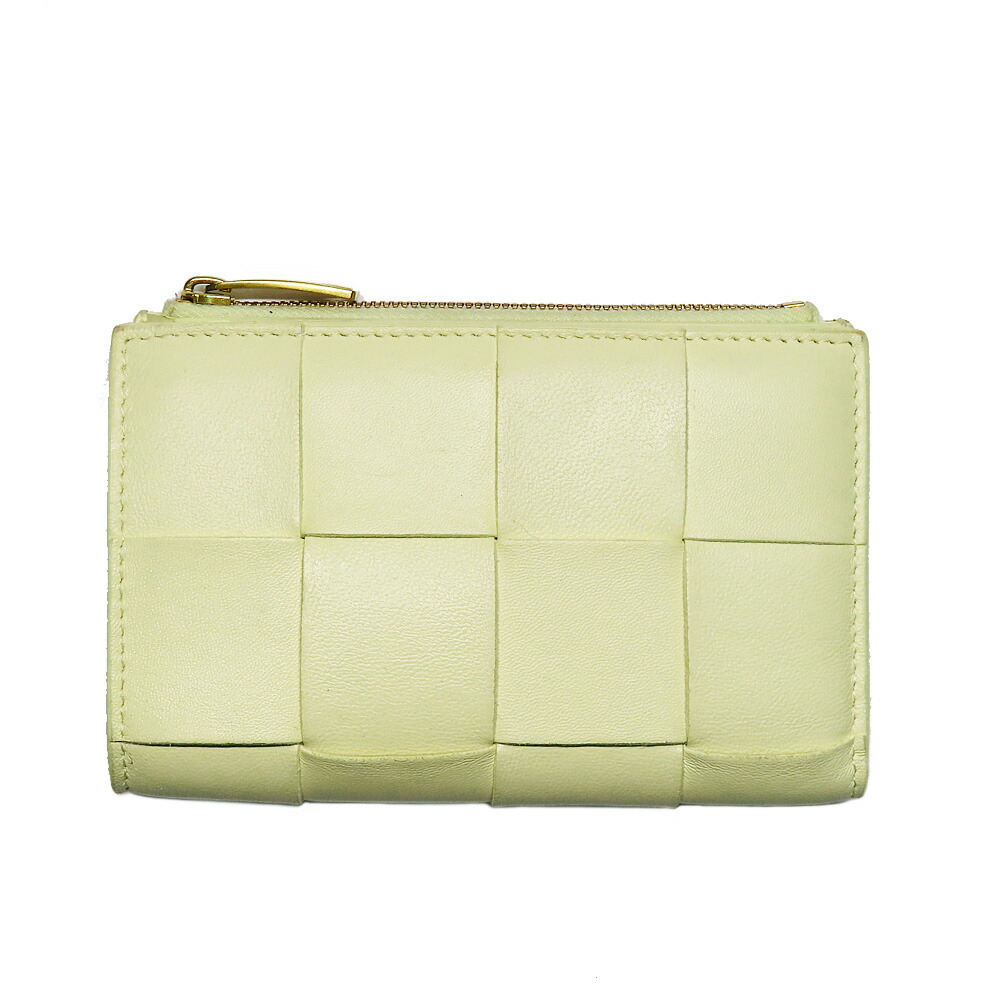 【名古屋】【BOTTEGA VENETA】ボッテガ ヴェネタ カセットミディアム 2つ折りウォレット クリーム レザー メンズ　レディース 小物【中古】