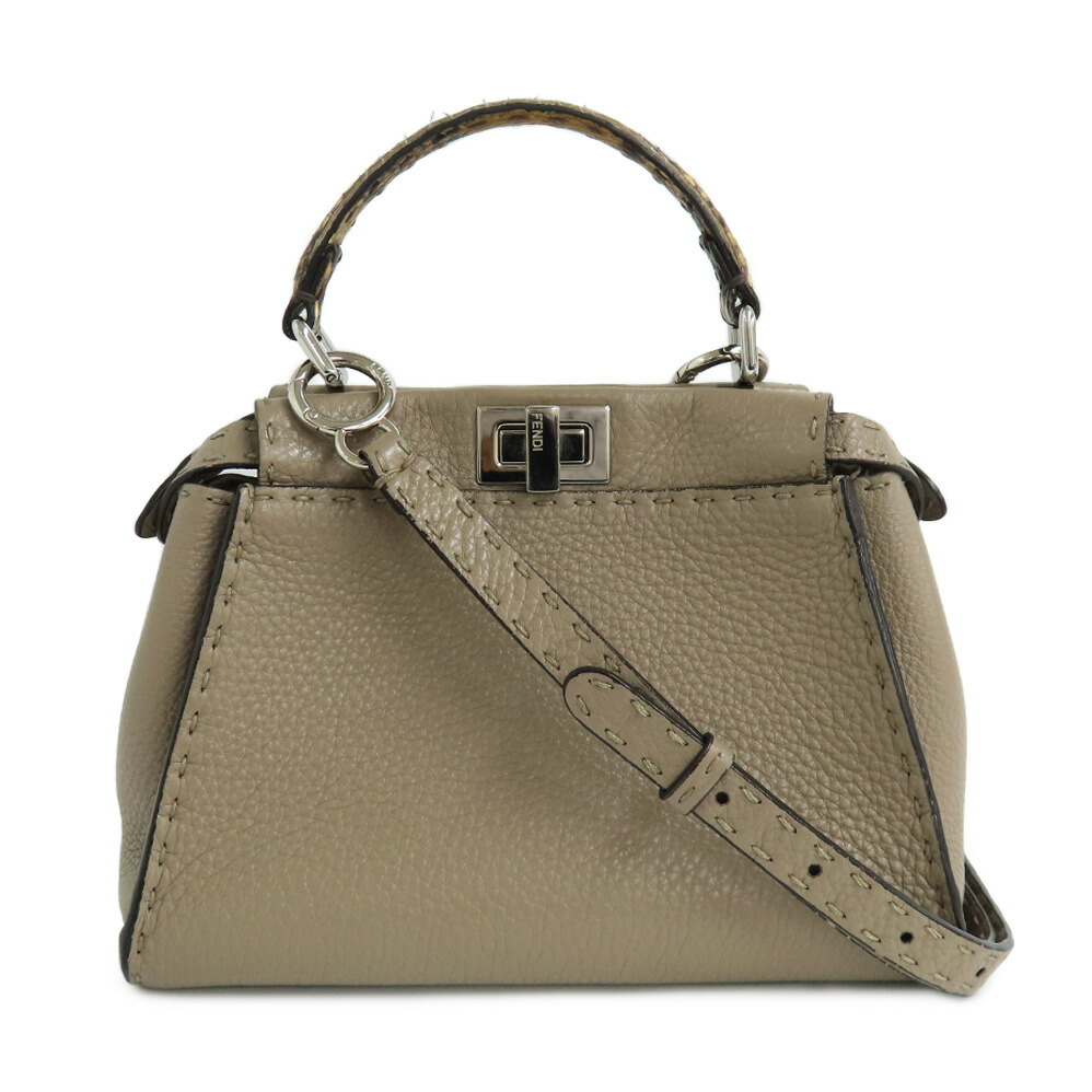 楽天市場】【10%OFF】 フェンディ ピーカブー ミニ ナッパ ブラック 黒