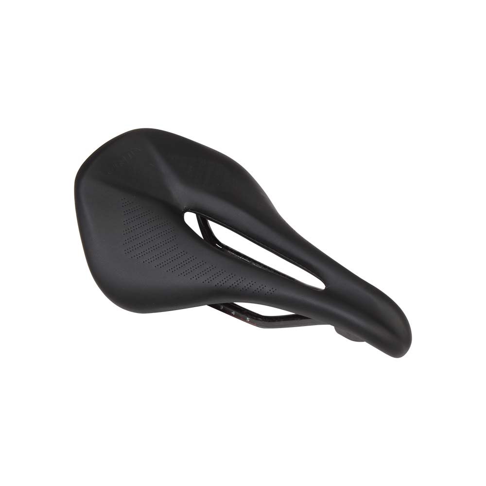TNI LiteFly カーボンサドル｜ウエムラサイクルパーツ店