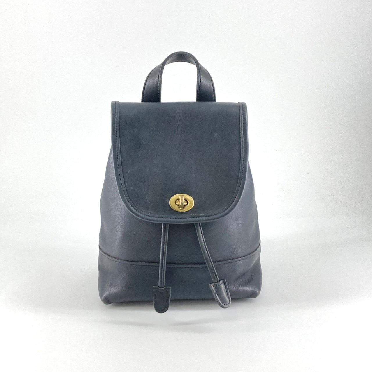 【中古】COACH（コーチ） オールドコーチ ヴィンテージ 9960 リュック・デイパック ブラック｜U-GLAM（ユーグラム）