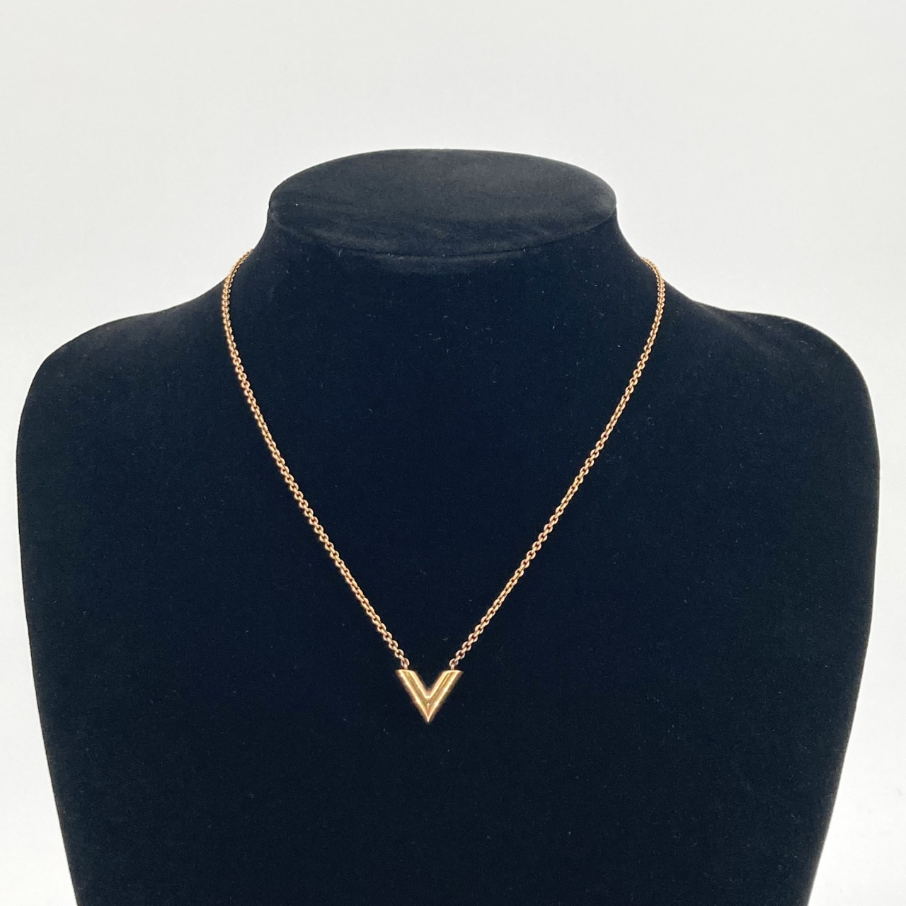 【中古】 LOUIS VUITTON(ルイ・ヴィトン) コリエ・エセンシャルV M80137 ネックレス ゴールド|U-GLAM(ユーグラム)
