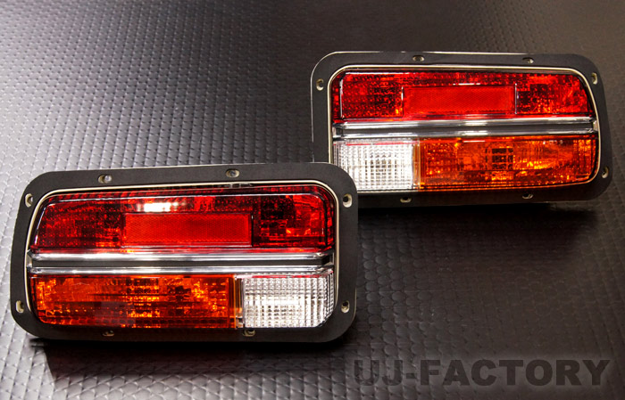 s30z 純正テールランプ　ウィンカーランプ COLIN PROJECT Colin S30Z ワンテール 前期用〔NTS30Z-B-03