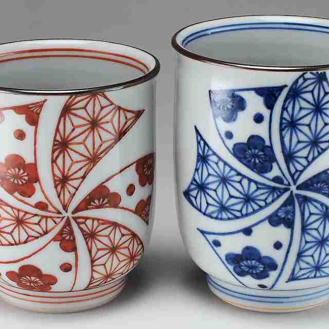 湯呑み 湯のみ 湯飲み 京焼 清水焼 湯呑み茶碗 磁器製 日本製 器 組湯呑 夫婦湯呑み 2客 紙箱入り 夫婦湯呑み 2客 紙箱入り 花車 おしゃれ 高級 プレゼント 人気 和食器