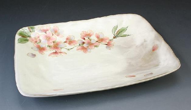 皿 京焼 清水焼 瀬戸もの製 日本製 器 長角皿 桜（さくら） 今めかしい 飛び切り 差し上げ物 一般受け 和食器