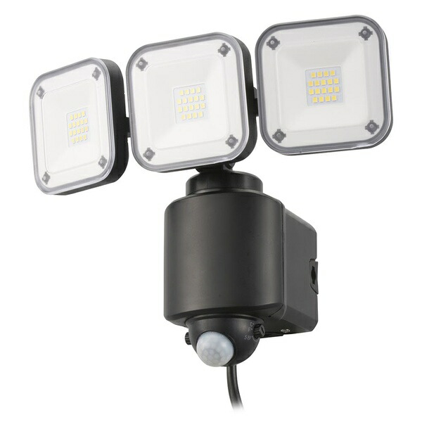 【5個セット】 オーム電機 LS-A450W3 防犯LEDセンサーライト3灯 (4500lm/昼光色/コンセント式/コード長3m/焦電型赤外線センサー/保護等級IP44)