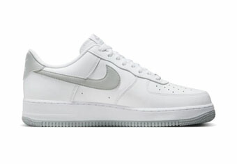 シューズ スニーカー   ナイキ Nike Air Force 1 \u002707  White/Light Gray   表どおり 靴-メンズ靴