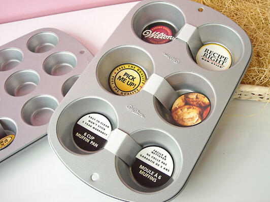 WILTON (ウィルトン) 6カップ マフィンパン 2105-953 焼き型 型 6個 ノンスリック加工済 カップケーキ マフィン 型 クリスマス バレンタイン ケーキ型 型