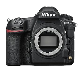 【中古】Nikon デジタル一眼一眼レフ写真機 D850 黒いこと