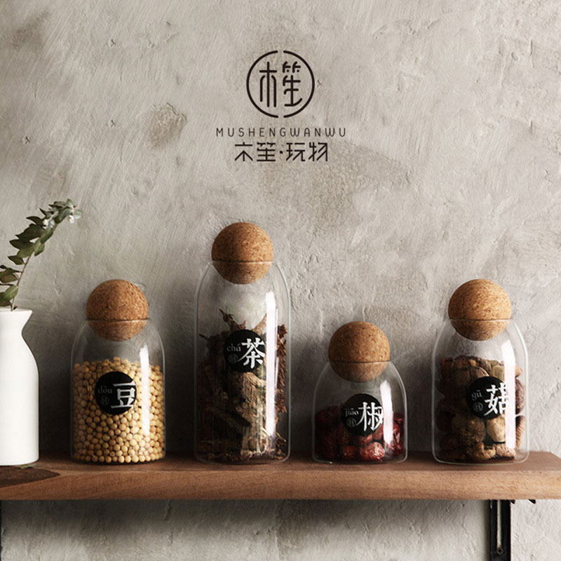 五粮液 500ml×2 カップ、置物セット 五粮液 500ml×2 カップ、置物セット（五粮液股份 かき鳴らす 百