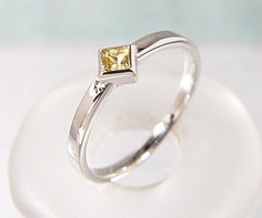 ポイント3倍 リング イエローサファイア スクウェア ゴールド K18 プラチナ900・K10選択可