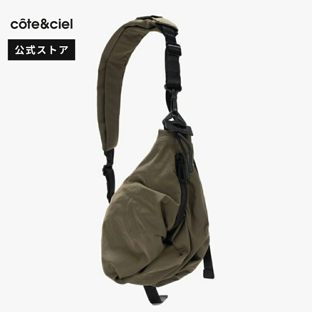 DOBBY SERIESに、3WAYで使える「HELMET BAG」が仲間入り。