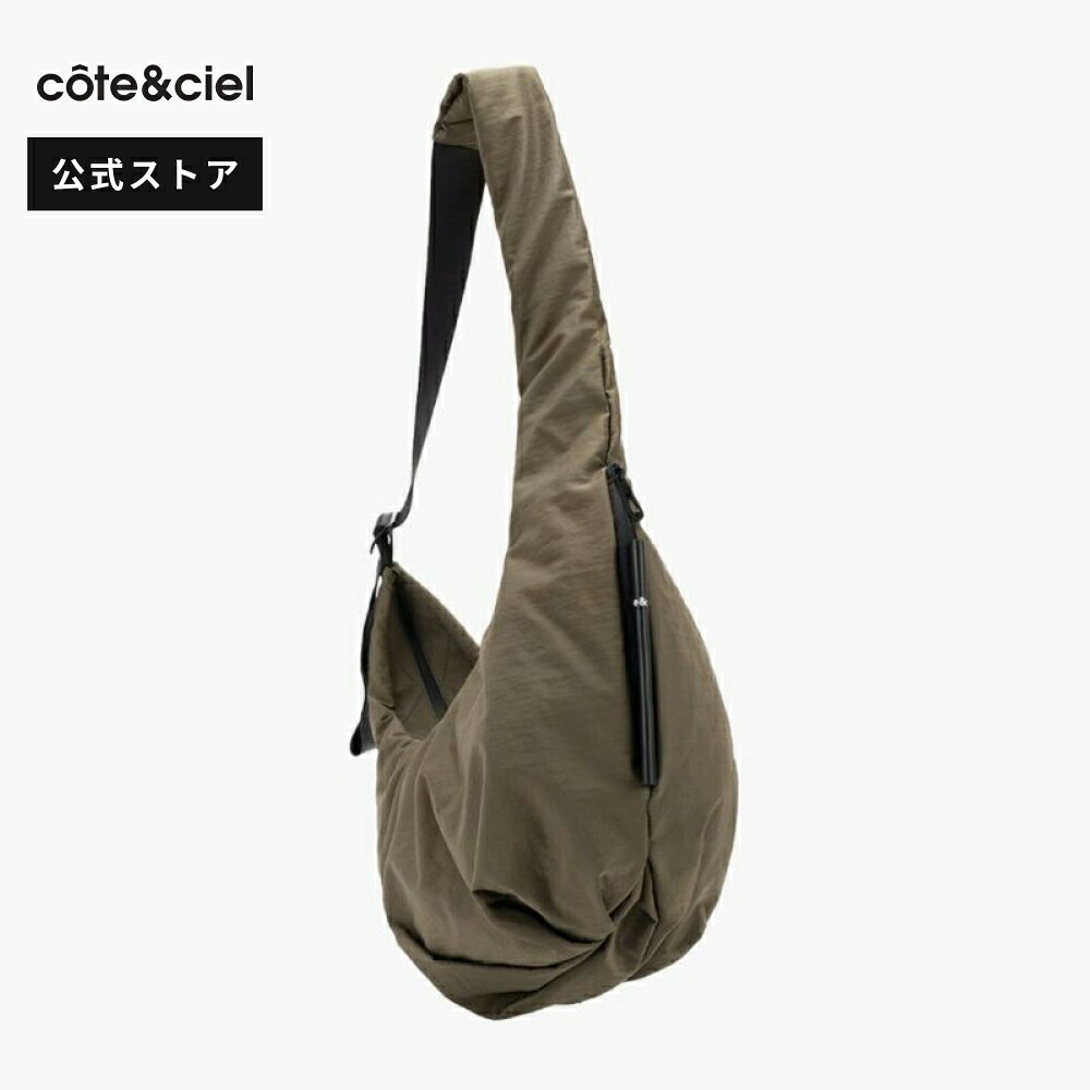 DOBBY SERIESに、3WAYで使える「HELMET BAG」が仲間入り。