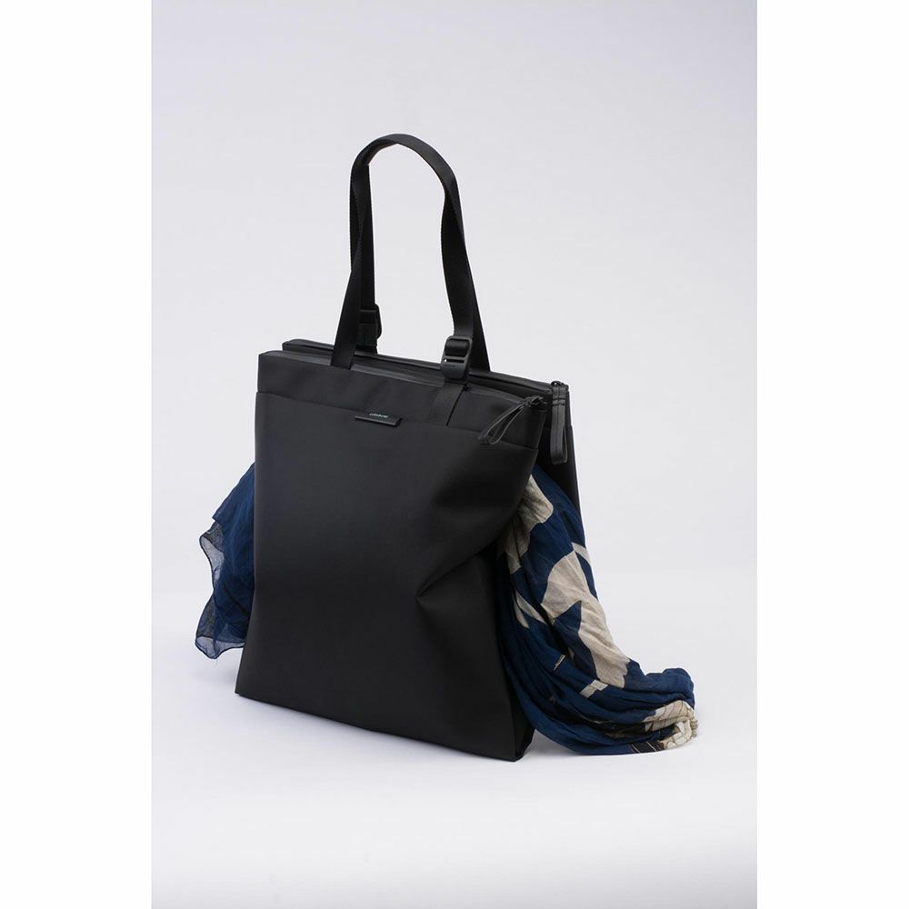 コートエシエル 送料無料 Salm Cote Ciel ボディバッグ Black Salm Goods Nylon ショルダーバッグ レビューでノベルティプレゼント コートアンドシエル コートエシエル Nylon General リュック Sleek Storecote Ciel レビューでノベルティプレゼント 公式