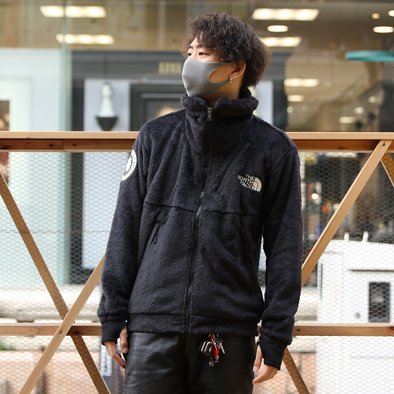 メンズ THE Antarctica Versa Loft Jacketの通販 by DiV shop｜ザ