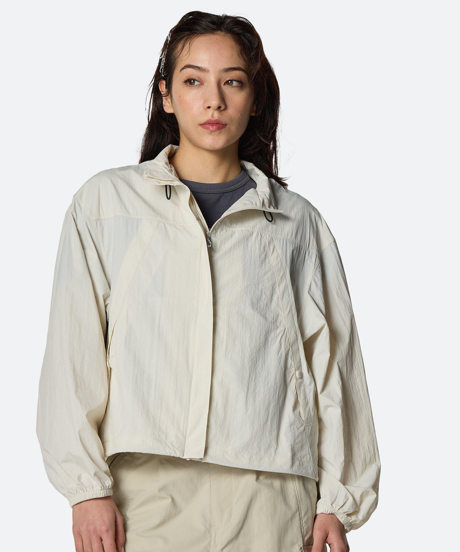 公式 アンダーアーマー UNDER ARMOUR UA UAアーバンアウトドア ウインドブレーカー(ライフスタイル/WOMEN) 6005874 スポーツ ジム 運動 部活 レディース 長袖 アウター フルジップ ポケット ドローコード 調節可能|アンダーアーマー公式 店