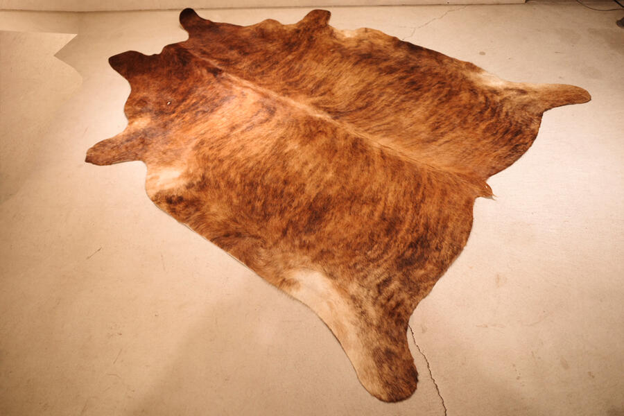 楽天市場】大判カウラグ Cow Rug タイプB レザーラグマット 革