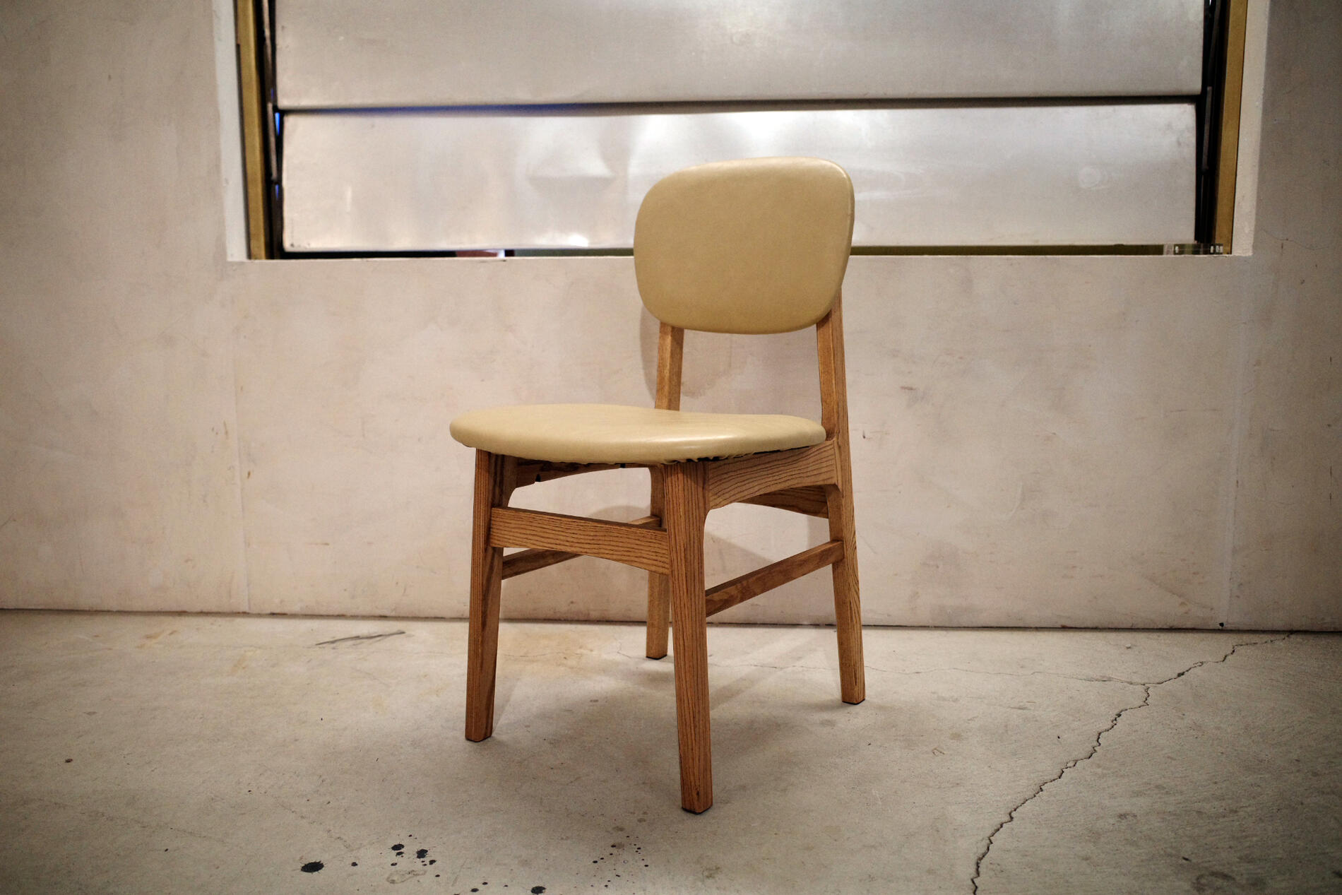 希少 ヴィンテージ JUKIスツール 椅子 ミッドセンチュリー 倉俣史朗 楽天市場】希少品 Shigeru uchida / 内田繁デザイン メイク用