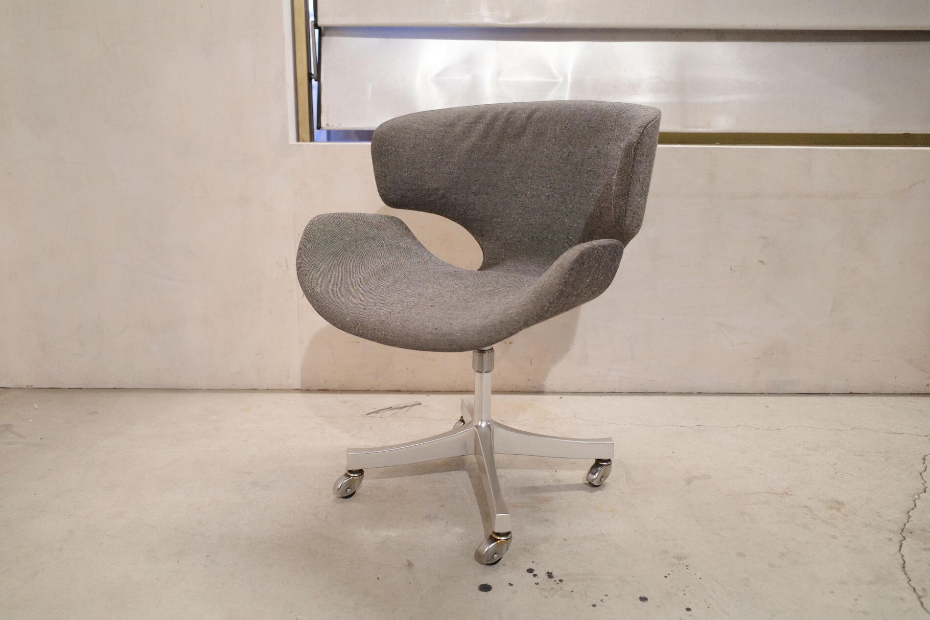 楽天市場】天童木工「カブトチェア」剣持勇 リビング ダイニング