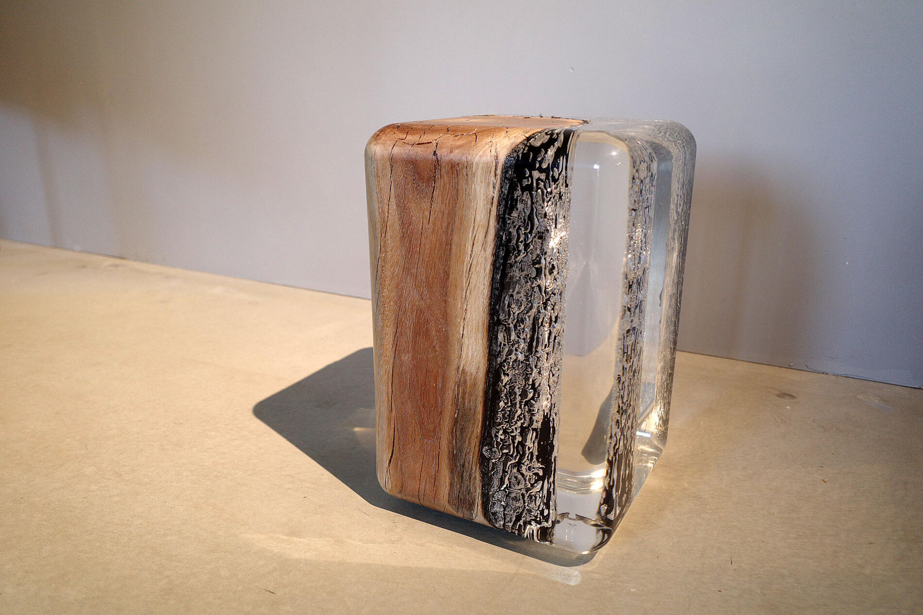 滅多に無い 廃盤品 ICE NILLEQ SIDE TABLE/内燃機関 ニレック サイドテーブル Bleu nature/ブルーナチュール France/フランス共和国 ASPLUND/アスプルンド halo/頭光 アクリル樹脂×白木 せつ然たる 木製 流木 気取らない Vintage/ヴィンテージ 調度品 腰かけ 腰かけ 氷漬け 通貨価値60万円以上【中古】