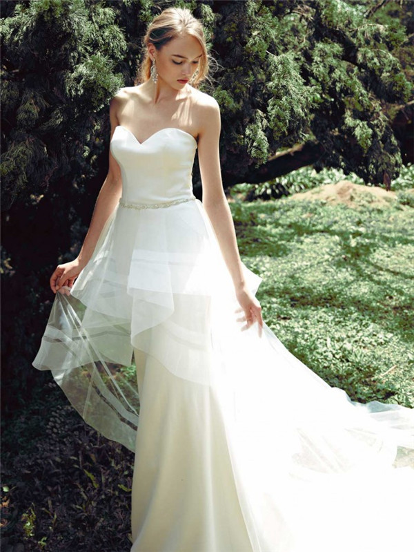 星空 気質 花嫁 ドレス 薄かった 結婚式 ウェディングドレス 二次会+