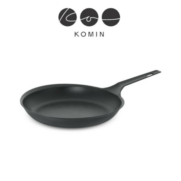 燕三条製ユニロイ鋳物ホーロー鍋 キャセロール22cm くろがね オール熱源対応 楽天市場】【燕三条製】軽い! ユニロイ (公式ショップ) 鋳物