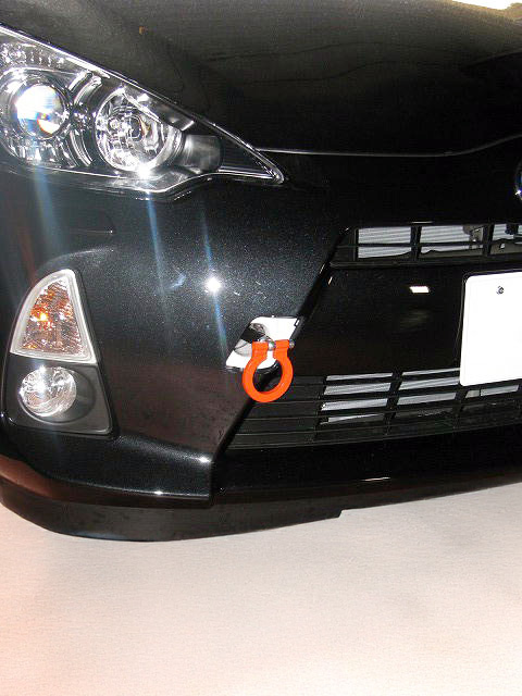 [牽引フック]NHP10 アクア_H23/12～R3/7(フロント)用レーシングフック(可倒タイプ)